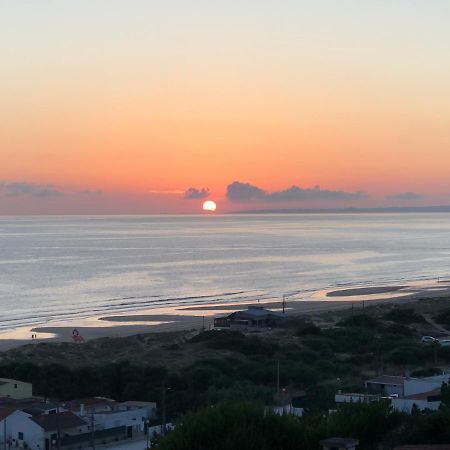 Fonte Da Telha Beach Hostel Кошта-да-Капарика Экстерьер фото