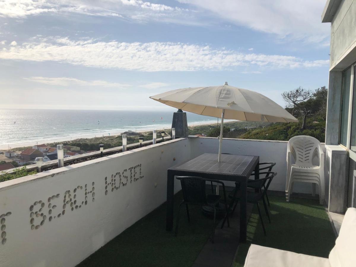 Fonte Da Telha Beach Hostel Кошта-да-Капарика Экстерьер фото