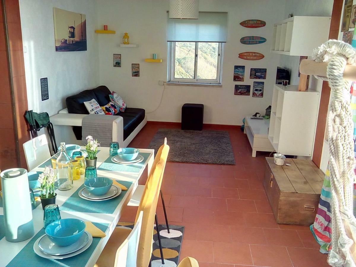Fonte Da Telha Beach Hostel Кошта-да-Капарика Экстерьер фото